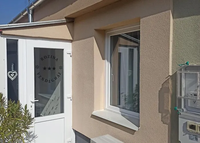 Rozina Vendeghaz Appartement